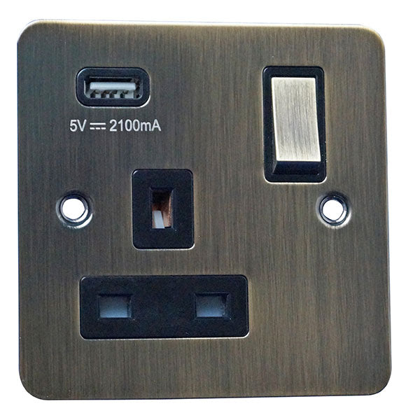 1 Gang 13A Switched Socket with USB Charging Flat Plate