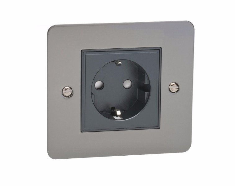 1 Gang Schuko Socket Flat Plate