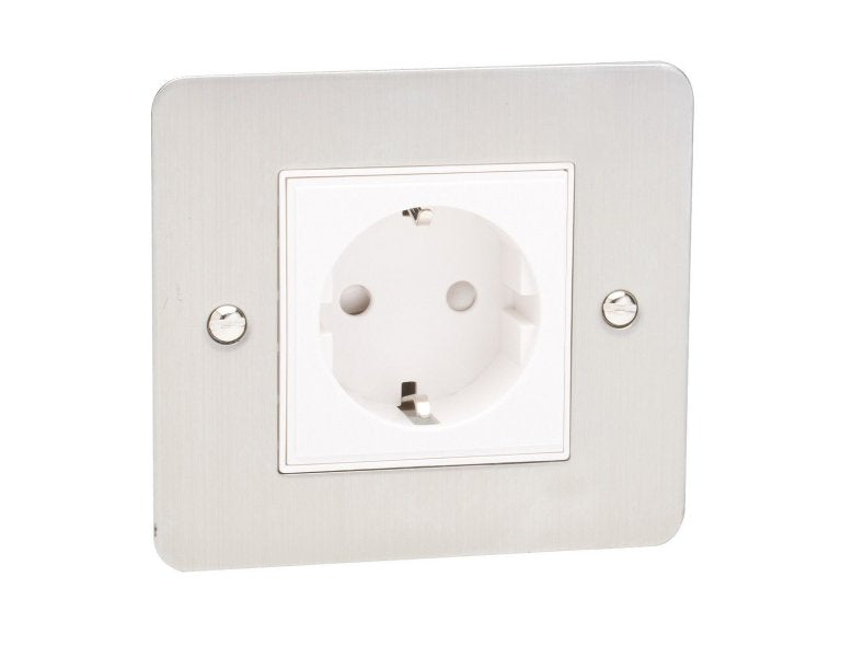 1 Gang Schuko Socket Flat Plate