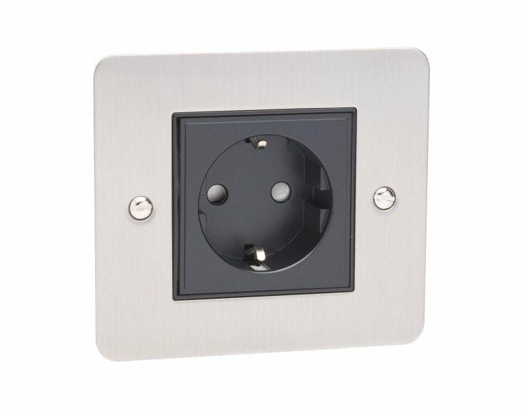1 Gang Schuko Socket Flat Plate