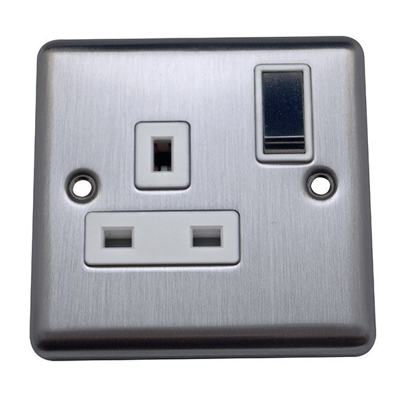 1 Gang 13A Switched Socket Round Angled Plate
