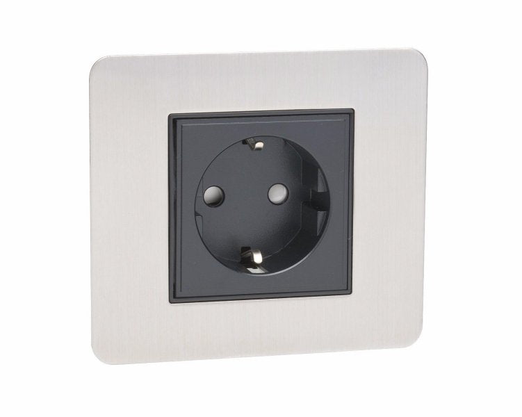 1 Gang Schuko Socket Screw Less Plate